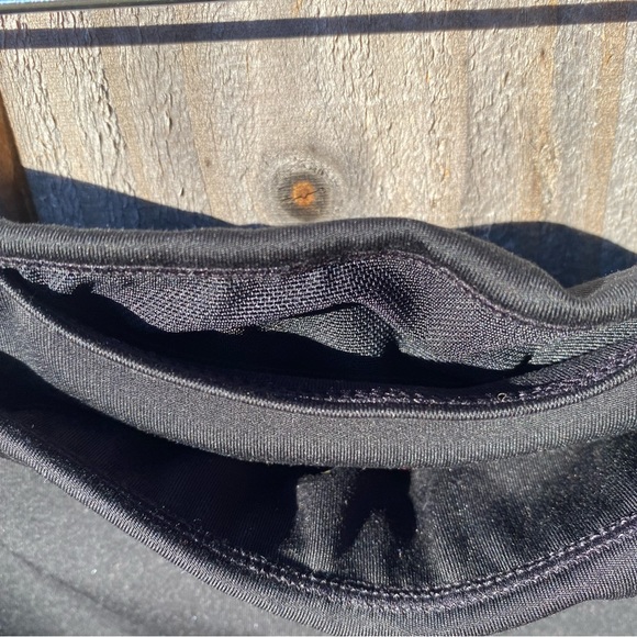 Nike women’s Dri-Fit cropped leggings - Picture 4 of 7